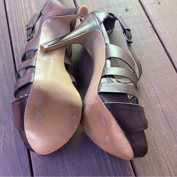 Marc Fisher MFCREEKS2 Brown Heels - Picture 5 of 5